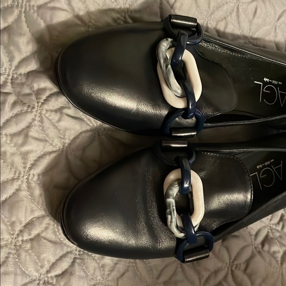 AGL Dark Navy Loafers with Chain Detail - Picture 3 of 4